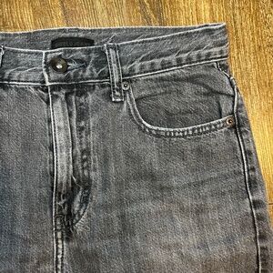 Jeans UNIQLO high waist W 24 inch(61 cm) L 27 inch